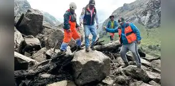 Dos niños mueren sepultados por derrumbe de un cerro en Áncash: otras 5 personas desaparecidas