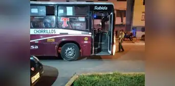Disparan a bus de la línea 'T' en Chorrillos: sujetos a bordo de una moto lineal perpetraron el ataque Disparan a bus de la línea 'T' en Chorrillos: sujetos a bordo de una moto lineal perpetraron el ataque