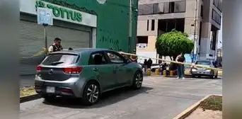 Callao: acribillan a taxista frente a supermercado Tottus en plena avenida Sáenz Peña