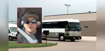Inmigrante venezolano narra el terror que vivió al casi ser deportado por ICE a El Salvador: "Me hizo llorar y rezarle a Dios'' Inmigrante venezolano narra el terror que vivió al casi ser deportado por ICE a El Salvador: "Me hizo llorar y rezarle a Dios''