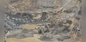 El oro sucio desplaza al café en la frontera de Cajamarca y se arma para defenderse
