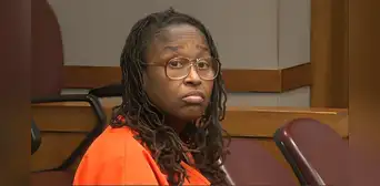 Enfermera es condenada a cadena perpetua en Florida por maltratar a su hija hasta matarla: abusó de sus otras dos menores Enfermera es condenada a cadena perpetua en Florida por maltratar a su hija hasta matarla: abusó de sus otras dos menores