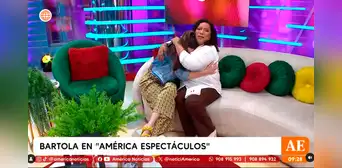 Rebeca Escribens se echa a llorar en el hombro de Bartola tras confesar que tiene problemas: “Cada uno tiene sus bajones” Rebeca Escribens se echa a llorar en el hombro de Bartola tras confesar que tiene problemas: “Cada uno tiene sus bajones”