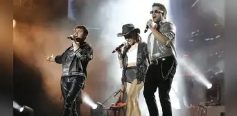 Revive los momentos más impactantes del primer show de Erreway en Perú: Felipe, Benja y Camila hicieron vibrar Costa 21 Revive los momentos más impactantes del primer show de Erreway en Perú: Felipe, Benja y Camila hicieron vibrar Costa 21
