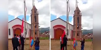 Izamiento de bandera del Perú en un tronco de árbol como mástil desata críticas durante aniversario de centro poblado en Andahuaylas