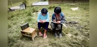 Docentes del Perú se encuentran en una "etapa bastante inicial" sobre el manejo de IA en la educación, según experto Docentes del Perú se encuentran en una "etapa bastante inicial" sobre el manejo de IA en la educación, según experto