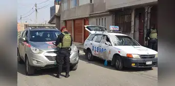 Delincuentes roban y disparan contra un taxi en Tacna: víctimas llevaban un niño a bordo Delincuentes roban y disparan contra un taxi en Tacna: víctimas llevaban un niño a bordo