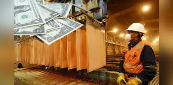 Precio del cobre se desploma 5,2% en EE.UU.: ¿cómo impacta en la economía del Perú? Precio del cobre se desploma 5,2% en EE.UU.: ¿cómo impacta en la economía del Perú?