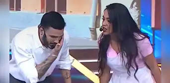 Onelia Molina impacta al darle fuerte cachetada en vivo a Mario Irivarren en sketch de 'Esto es guerra': "¡Vete de mi vida!"
