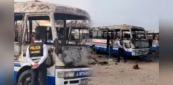 Conductor de buses quemados tras extorsiones en SJL: "Era mi único sustento, exigían S/100 por carro" Conductor de buses quemados tras extorsiones en SJL: "Era mi único sustento, exigían S/100 por carro"