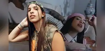 Atina y su viaje musical por las etapas del amor con ‘Curita Pa’l Cora’: “Quiero que sanen conmigo” Atina y su viaje musical por las etapas del amor con ‘Curita Pa’l Cora’: “Quiero que sanen conmigo”