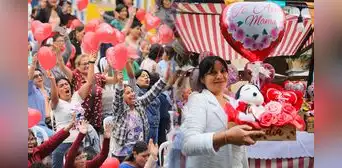 ¿Qué hacer por el Día de la Madre en Lima? Actividades y eventos gratis en estos distritos y sus horarios ¿Qué hacer por el Día de la Madre en Lima? Actividades y eventos gratis en estos distritos y sus horarios