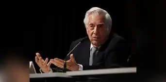 El ensayo de Alonso Cueto sobre Mario Vargas Llosa: “Palabras en el mundo” El ensayo de Alonso Cueto sobre Mario Vargas Llosa: “Palabras en el mundo”