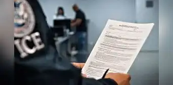 ICE: inmigrantes en Florida deben tener estos documentos a la mano para no ser detenidos ICE: inmigrantes en Florida deben tener estos documentos a la mano para no ser detenidos