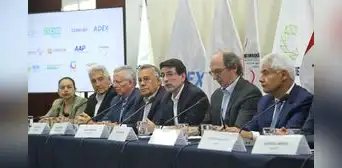 Empresarios emplazan a Dina Boluarte: improvisación, los dos pedidos más gravitantes y el riesgo de desperdiciar su último año