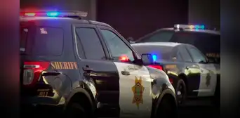 Hermanos de 7 y 9 años se enfrentan armados a la policía en Nuevo México, oficiales casi recurren a fuerza letal