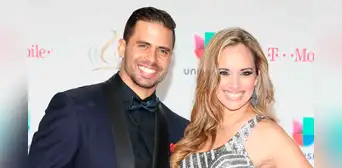 Pedro Moreno, actor de Televisa, es detenido por presunto robo y violencia doméstica tras altercado con su esposa en Miami Pedro Moreno, actor de Televisa, es detenido por presunto robo y violencia doméstica tras altercado con su esposa en Miami