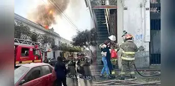 Voraz incendio consume vivienda frente a la Plaza Bolognesi: más de 10 unidades de Bomberos atienden la emergencia Voraz incendio consume vivienda frente a la Plaza Bolognesi: más de 10 unidades de Bomberos atienden la emergencia