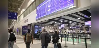 Nuevo aeropuerto Jorge Chávez enfrenta conflicto por nueva tarifa a pasajeros y falta de pruebas integrales a días del despegue oficial Nuevo aeropuerto Jorge Chávez enfrenta conflicto por nueva tarifa a pasajeros y falta de pruebas integrales a días del despegue oficial
