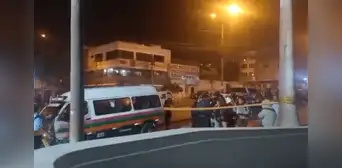 Niño muere tras ataque a balazos contra combi frente al hospital Materno Infantil, en Independencia Niño muere tras ataque a balazos contra combi frente al hospital Materno Infantil, en Independencia