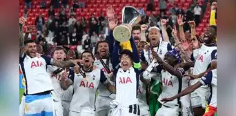 Tottenham se quedó con la gloria de la Europa League al vencer con lo justo al Manchester United Tottenham se quedó con la gloria de la Europa League al vencer con lo justo al Manchester United