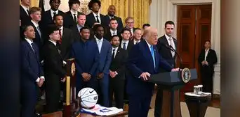 Donald Trump recibe en la Casa Blanca a los Florida Gators, campeones del básquet NCAA: "¿Creyeron que iban a ganar?"