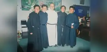 Las confesiones del padre Robert Prevost Las confesiones del padre Robert Prevost