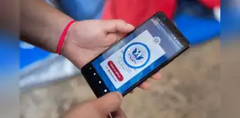 Así funciona CBP Home, la aplicación lanzada por Trump para que inmigrantes puedan autodeportarse bajo el programa Homecoming Así funciona CBP Home, la aplicación lanzada por Trump para que inmigrantes puedan autodeportarse bajo el programa Homecoming
