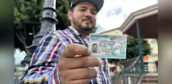 Mexicanos que desean la Green Card no la podrán obtener si no cumplen con este nuevo requisito Mexicanos que desean la Green Card no la podrán obtener si no cumplen con este nuevo requisito