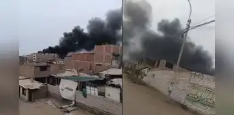 Feroz incendio en Chorrillos: bomberos no logran controlar las llamas en fábrica de sandalias Feroz incendio en Chorrillos: bomberos no logran controlar las llamas en fábrica de sandalias