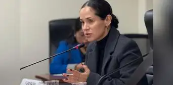 Sigrid Bazán: "Ley Chlimper 2.0 es de mucho interés del fujimorismo y buscan aprobarla antes del cierre de la legislatura" Sigrid Bazán: "Ley Chlimper 2.0 es de mucho interés del fujimorismo y buscan aprobarla antes del cierre de la legislatura"
