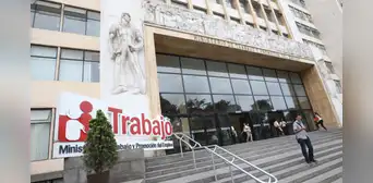Ministerio de trabajo lanza convocatoria CAS para técnicos y universitarios en 2025 con sueldos que alcanzan los S/10.000, ¿cómo postular? Ministerio de trabajo lanza convocatoria CAS para técnicos y universitarios en 2025 con sueldos que alcanzan los S/10.000, ¿cómo postular?