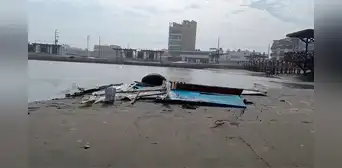 Chiclayo: fuertes oleajes destruyen parte de muelle de Puerto Eten Chiclayo: fuertes oleajes destruyen parte de muelle de Puerto Eten