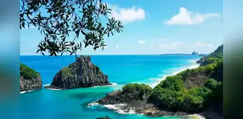 Esta es la playa más fotografiada del año y está en Sudamérica: tiene arena blanca, aguas turquesas y un impresionante fondo marino Esta es la playa más fotografiada del año y está en Sudamérica: tiene arena blanca, aguas turquesas y un impresionante fondo marino