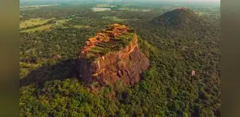 El palacio construido hace 1.500 años sobre una roca volcánica sorprende al mundo: ¿es la octava maravilla del mundo? El palacio construido hace 1.500 años sobre una roca volcánica sorprende al mundo: ¿es la octava maravilla del mundo?