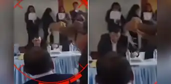 Junín: ciudadano arroja balde de orina a alcalde distrital durante audiencia pública por mala gestión Junín: ciudadano arroja balde de orina a alcalde distrital durante audiencia pública por mala gestión