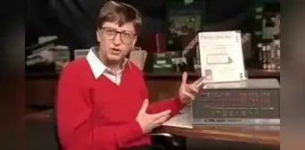 El inicio de Microsoft: cuando Bill Gates vendió un programa que no existía y lo creó en solo dos meses El inicio de Microsoft: cuando Bill Gates vendió un programa que no existía y lo creó en solo dos meses
