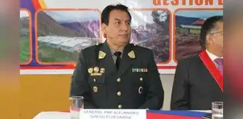Gobierno de Dina Boluarte designa a Alejandro Oviedo como nuevo nuevo jefe de la DINI: ¿Quién es y cuáles son sus investigaciones? Gobierno de Dina Boluarte designa a Alejandro Oviedo como nuevo nuevo jefe de la DINI: ¿Quién es y cuáles son sus investigaciones?