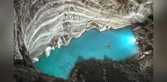 Científicos europeos confirmaron la existencia de un lago subterráneo capaz de llenar 3 piscinas olímpicas y media Científicos europeos confirmaron la existencia de un lago subterráneo capaz de llenar 3 piscinas olímpicas y media