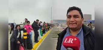 Pasajero llega de Cusco y debe esperar casi una hora el Aerodirecto: tardó casi lo mismo que su vuelo a Lima Pasajero llega de Cusco y debe esperar casi una hora el Aerodirecto: tardó casi lo mismo que su vuelo a Lima