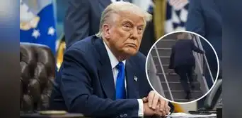 Trump tropieza al subir al Air Force One y usuarios en redes le recordaron cuando se burló de Biden: "El tiempo no perdona a nadie" Trump tropieza al subir al Air Force One y usuarios en redes le recordaron cuando se burló de Biden: "El tiempo no perdona a nadie"