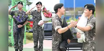 ¡Están de vuelta! V y RM de BTS concluyen su servicio militar y tienen emotivo reencuentro con ARMY ¡Están de vuelta! V y RM de BTS concluyen su servicio militar y tienen emotivo reencuentro con ARMY