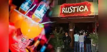 Indecopi impone millonaria multa a Rústica por incidente en su local de Ate: menor de edad bebió alcohol y terminó inconsciente Indecopi impone millonaria multa a Rústica por incidente en su local de Ate: menor de edad bebió alcohol y terminó inconsciente