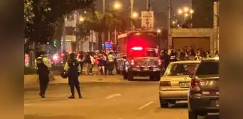 Bus de la empresa E.T. Machu Picchu es atacado a balazos con pasajeros a bordo en Chorrillos Bus de la empresa E.T. Machu Picchu es atacado a balazos con pasajeros a bordo en Chorrillos