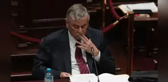 Congreso: Comisión de Constitución aprueba dictamen a favor de la impunidad para policías y militares Congreso: Comisión de Constitución aprueba dictamen a favor de la impunidad para policías y militares