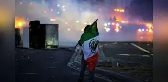 Inmigrantes mexicanos confiesan que viven ocultos ante el miedo de ser deportados de EEUU: "Be careful, si no tienen que salir, no salgan" Inmigrantes mexicanos confiesan que viven ocultos ante el miedo de ser deportados de EEUU: "Be careful, si no tienen que salir, no salgan"