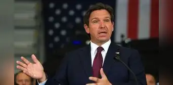 Ron DeSantis permite atropellar a inmigrantes manifestantes en las calles de Florida: “Tienes derecho”