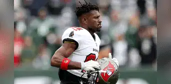 Acusan a Antonio Brown de intento de homicidio: excampeón del Super Bowl es buscado por la policía en Miami Acusan a Antonio Brown de intento de homicidio: excampeón del Super Bowl es buscado por la policía en Miami