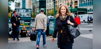 La empresaria millonaria de EEUU que ama viajar en clase turista, tomar el metro y sería la heredera de los hoteles Sheraton