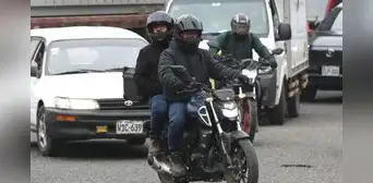 Prohibición de dos personas en moto se extiende 30 días tras prórroga del estado de emergencia en Lima y Callao Prohibición de dos personas en moto se extiende 30 días tras prórroga del estado de emergencia en Lima y Callao